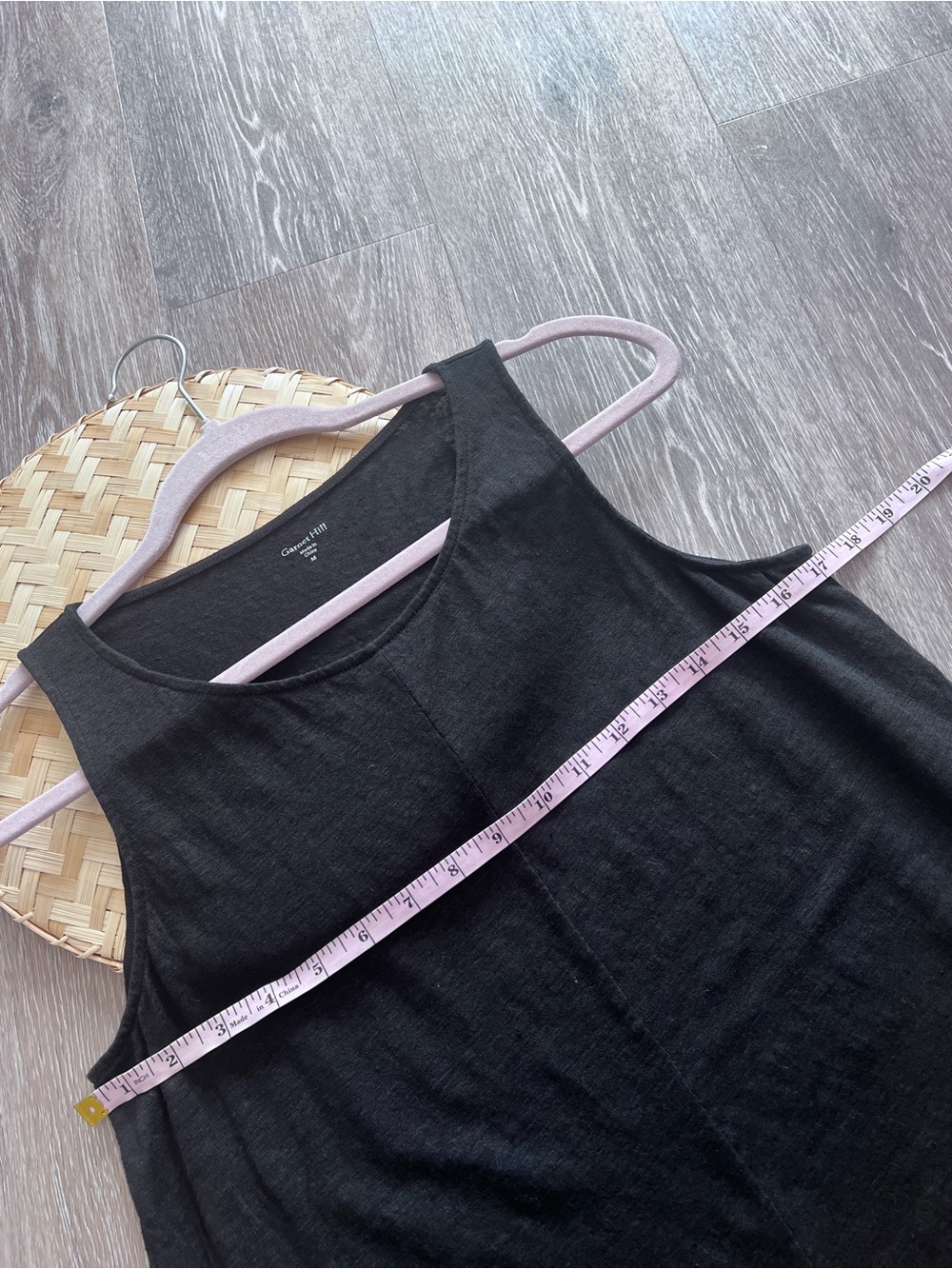 Garnet hill 100% organic linen sleeveless blouse - Picture 4 of 6